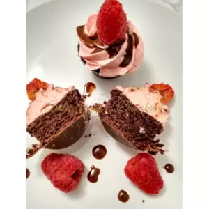 Raspberry Chocolate Cupcakes